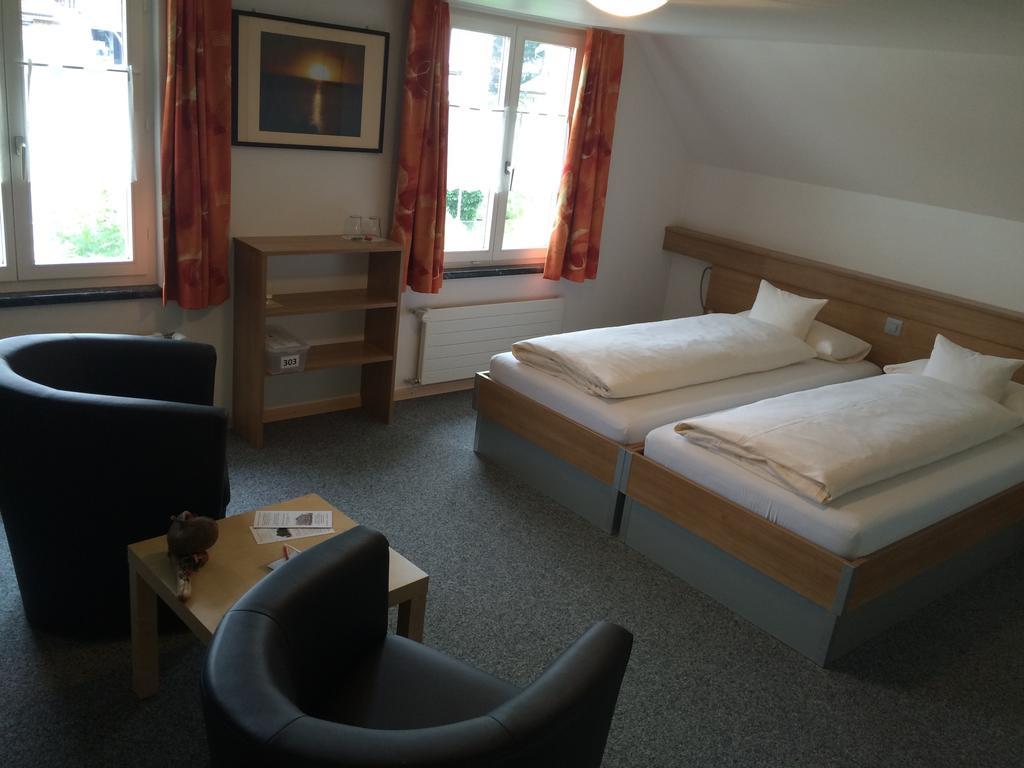 Affittacamere Gaestehaus Sonne Bütschwil